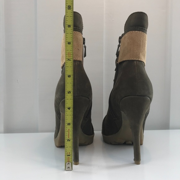 RACHEL Rachel Roy Booties - Picture 11 of 13